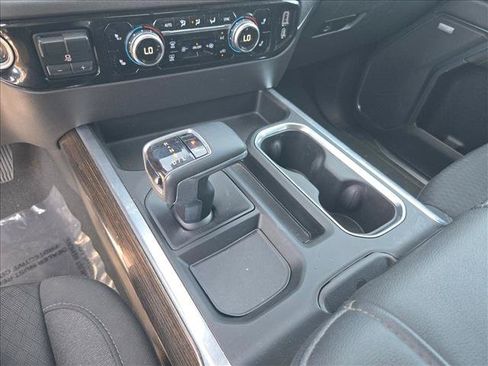 Used 2023 GMC Sierra 1500 Elevation w/ Preferred Package AWD/4WD image 15