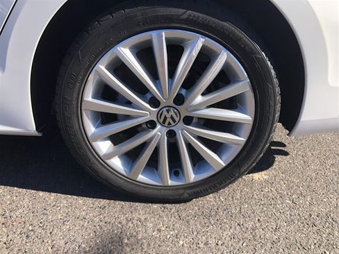 Used 2014 Volkswagen Jetta TDI FWD image 17