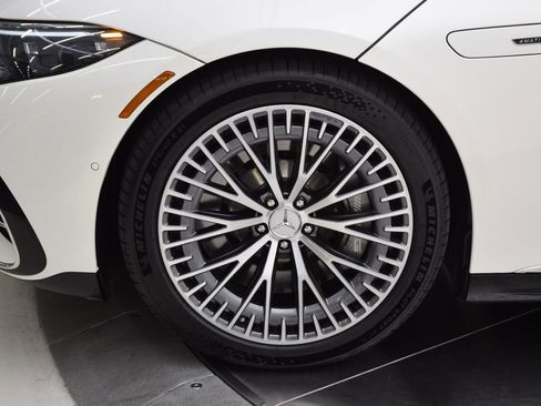 Used 2023 Mercedes-Benz EQS AMG 4MATIC image 12
