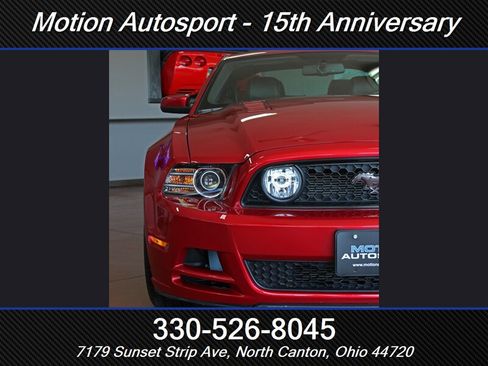 Used 2013 Ford Mustang GT Premium w/ Security Pkg RWD image 5