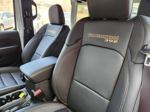 New 2025 Jeep Wrangler Unlimited Rubicon 392 image 20