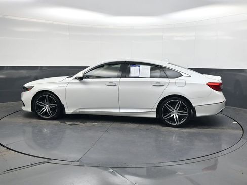 Used 2021 Honda Accord Touring image 7