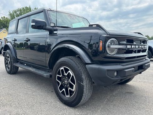 Used 2022 Ford Bronco Outer Banks AWD/4WD image 8