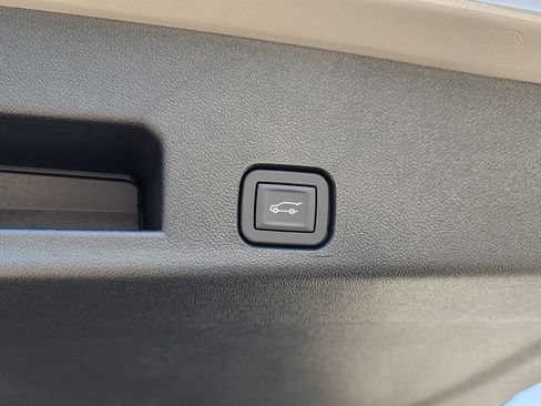 New 2026 GMC Acadia AT4 w/ Luxury Package image 52