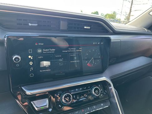 Used 2023 GMC Sierra 1500 Denali w/ Denali Reserve Package image 35