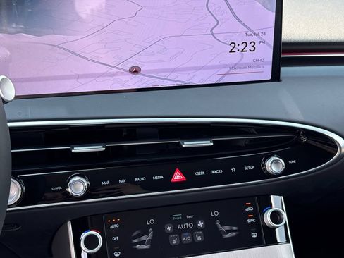 New 2026 Genesis GV70 2.5T Select AWD/4WD image 29