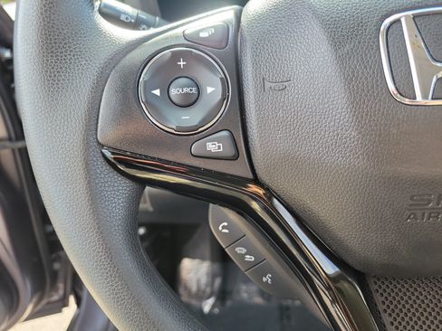 Used 2021 Honda HR-V EX image 18