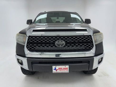 Used 2019 Toyota Tundra SR5 image 3