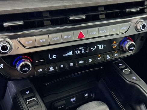 Certified 2024 Kia Telluride SX X-Pro AWD/4WD image 16