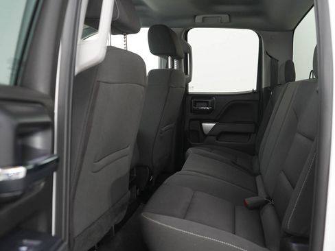 Used 2019 Chevrolet Silverado 1500 LT AWD/4WD image 15