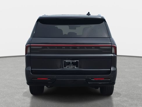 New 2025 Lincoln Navigator L Reserve image 6