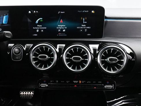 Used 2020 Mercedes-Benz A 35 AMG Base image 27