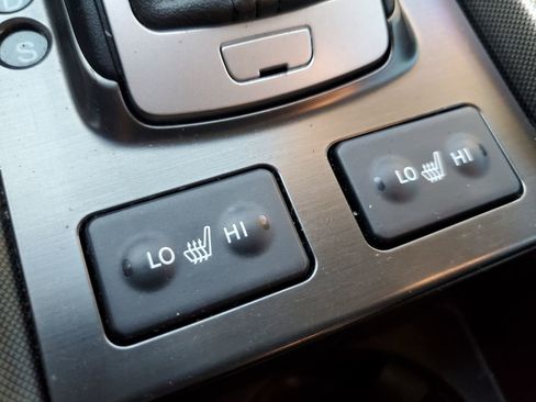 Used 2012 Acura TL SH-AWD image 25