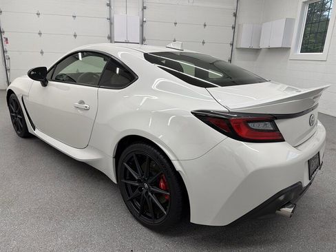 Used 2024 Toyota GR86 Premium w/ Performance Package RWD image 7