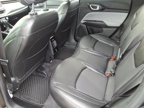 Used 2022 Jeep Compass Latitude w/ Convenience Group image 9