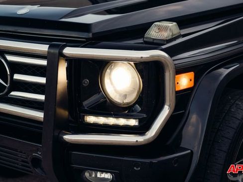 Used 2013 Mercedes-Benz G 550 image 40