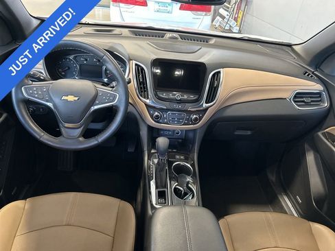 Used 2023 Chevrolet Equinox Premier AWD/4WD image 5