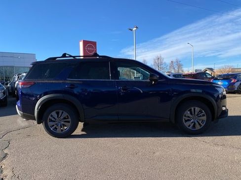 New 2025 Nissan Pathfinder SV w/ Black Appearance Package image 6