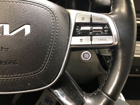 Used 2022 Kia Telluride SX w/ SX Prestige Package image 26