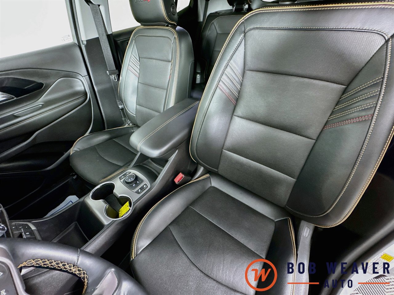 Used 2023 GMC Terrain AT4 AWD/4WD image 26