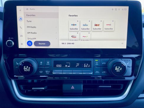 Used 2024 Toyota Grand Highlander AWD image 27