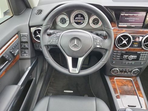 Used 2013 Mercedes-Benz GLK 350 2WD image 15