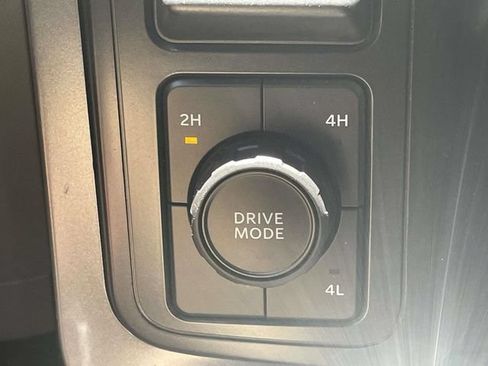 Used 2021 Ford F150 XLT AWD/4WD image 32