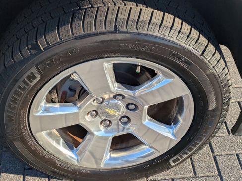 Used 2016 Chevrolet Tahoe LT image 13