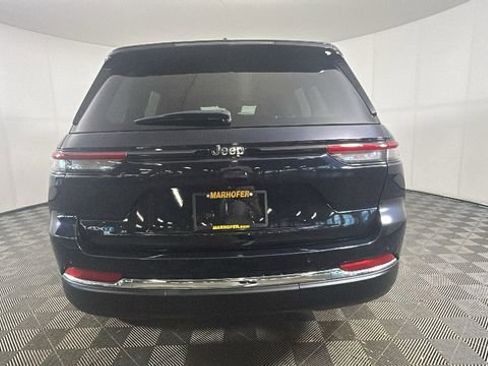 Used 2023 Jeep Grand Cherokee 4WD 4xe image 4