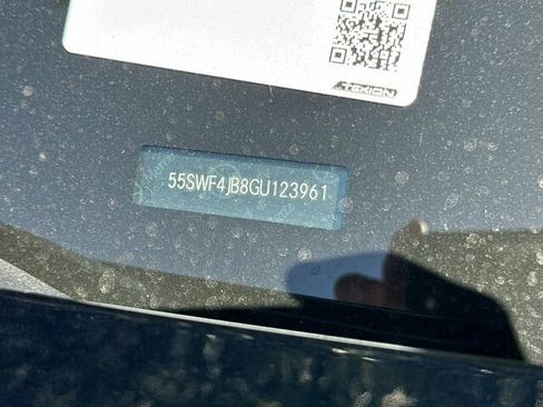 Used 2016 Mercedes-Benz C 300 Sedan image 4