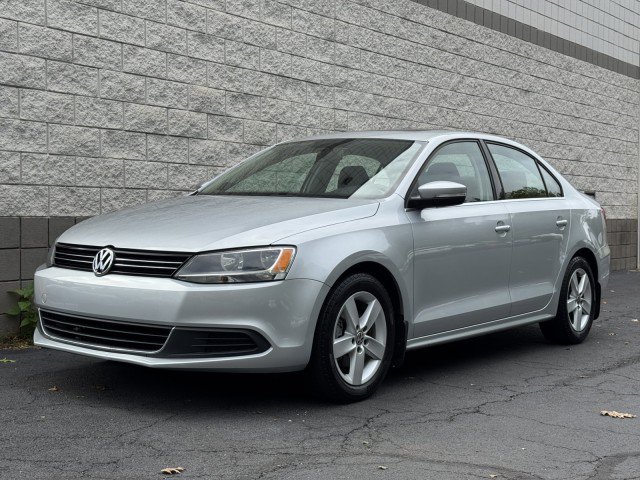 Used 2014 Volkswagen Jetta TDI FWD image 1