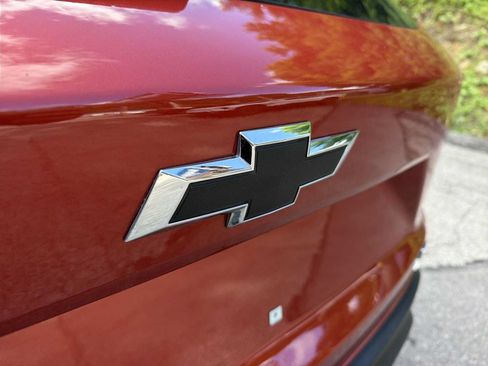 Certified 2024 Chevrolet Trax RS w/ Driver Confidence Package FWD image 28