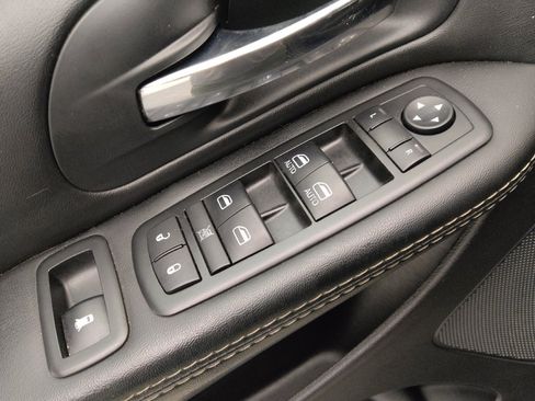 Used 2015 Dodge Grand Caravan SE w/ Quick Order Package 29E SE FWD image 27