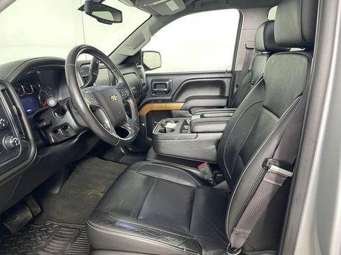 Used 2016 Chevrolet Silverado 1500 LTZ w/ LTZ Plus Package AWD/4WD image 2