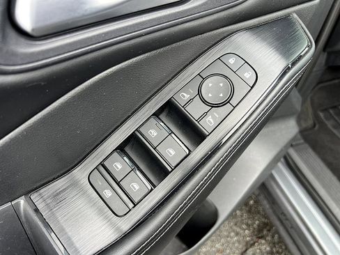 Certified 2023 Nissan Rogue SV w/ SV Premium Package image 10