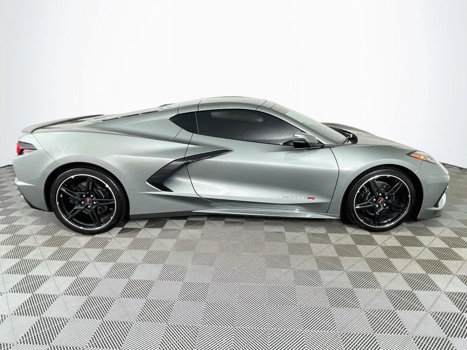 Certified 2024 Chevrolet Corvette Stingray Coupe RWD image 10