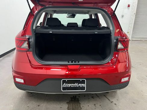 New 2026 Hyundai Venue SE image 13