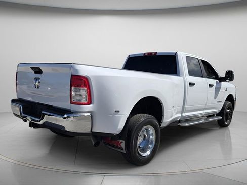 Used 2024 RAM 3500 Big Horn AWD/4WD image 9