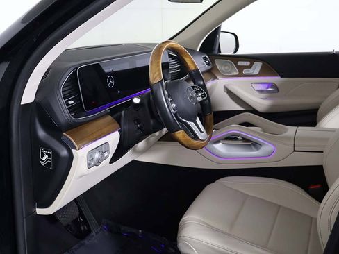 Used 2022 Mercedes-Benz GLE 450 4MATIC w/ Premium Package image 26