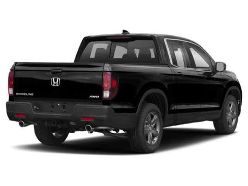 Certified 2023 Honda Ridgeline RTL image 2