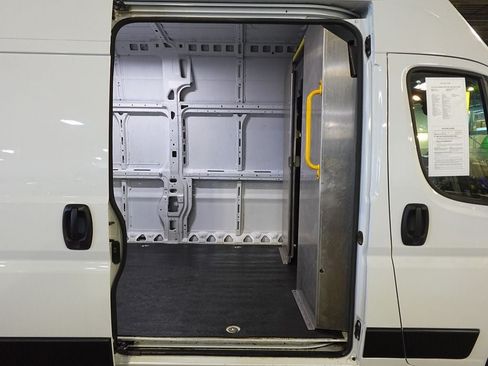 Used 2023 RAM ProMaster 3500 w/ Lane Management Group FWD image 23