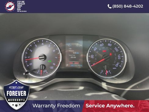 Used 2019 Toyota RAV4 XLE FWD image 38