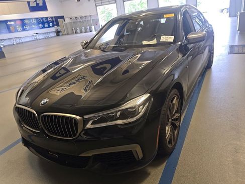 Used 2018 BMW M760i xDrive AWD/4WD image 1