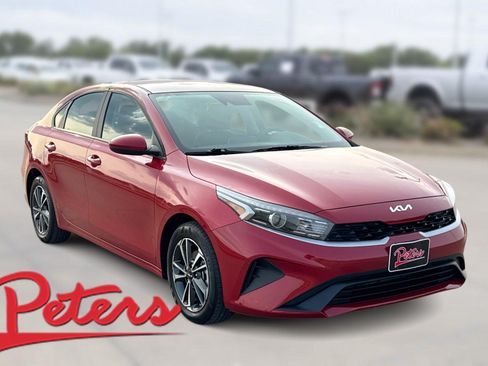 Used 2024 Kia Forte LXS FWD image 1