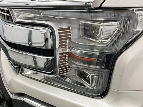 Used 2018 Ford F150 Lariat w/ Equipment Group 502A Luxury AWD/4WD image 27