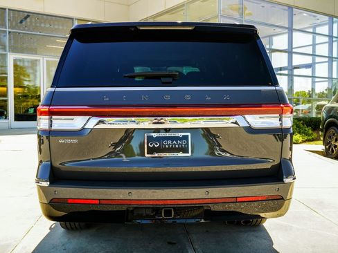 Used 2023 Lincoln Navigator L Black Label AWD/4WD image 11