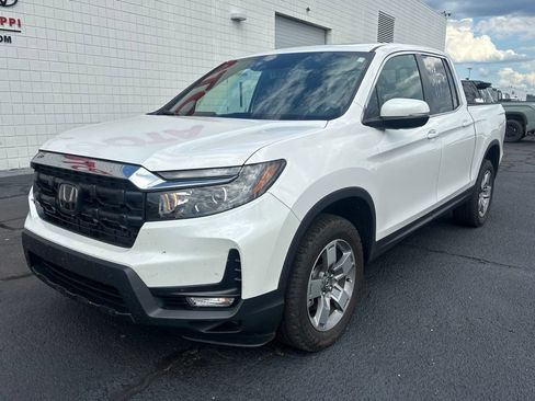Used 2025 Honda Ridgeline RTL image 1