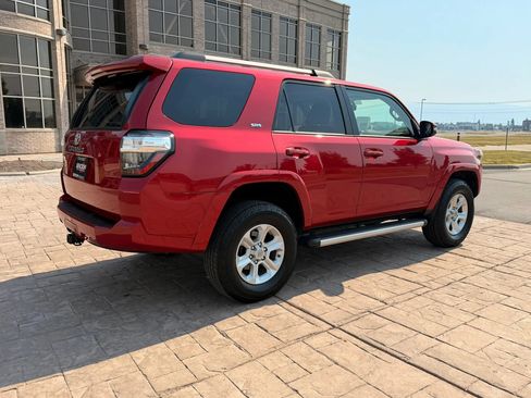Used 2019 Toyota 4Runner SR5 Premium AWD/4WD image 8