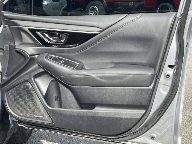 Used 2022 Subaru Outback Limited AWD/4WD image 27