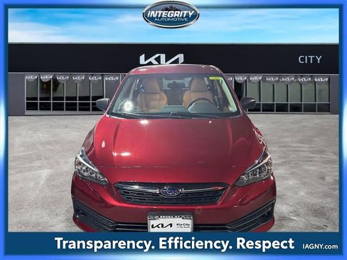 Used 2023 Subaru Impreza 2.0i image 2